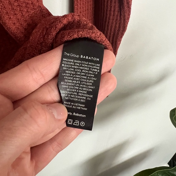 Artizia Group by Babaton Long Sleeve Shirt - Picture 4 of 4